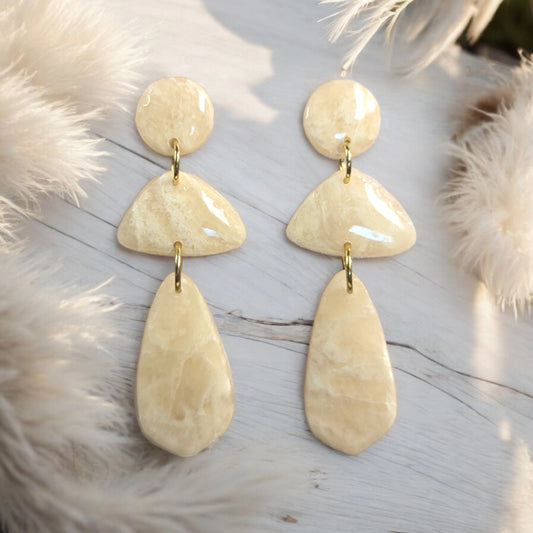 Boucles d'oreilles Uniques argile polymere  effet marbré blanc